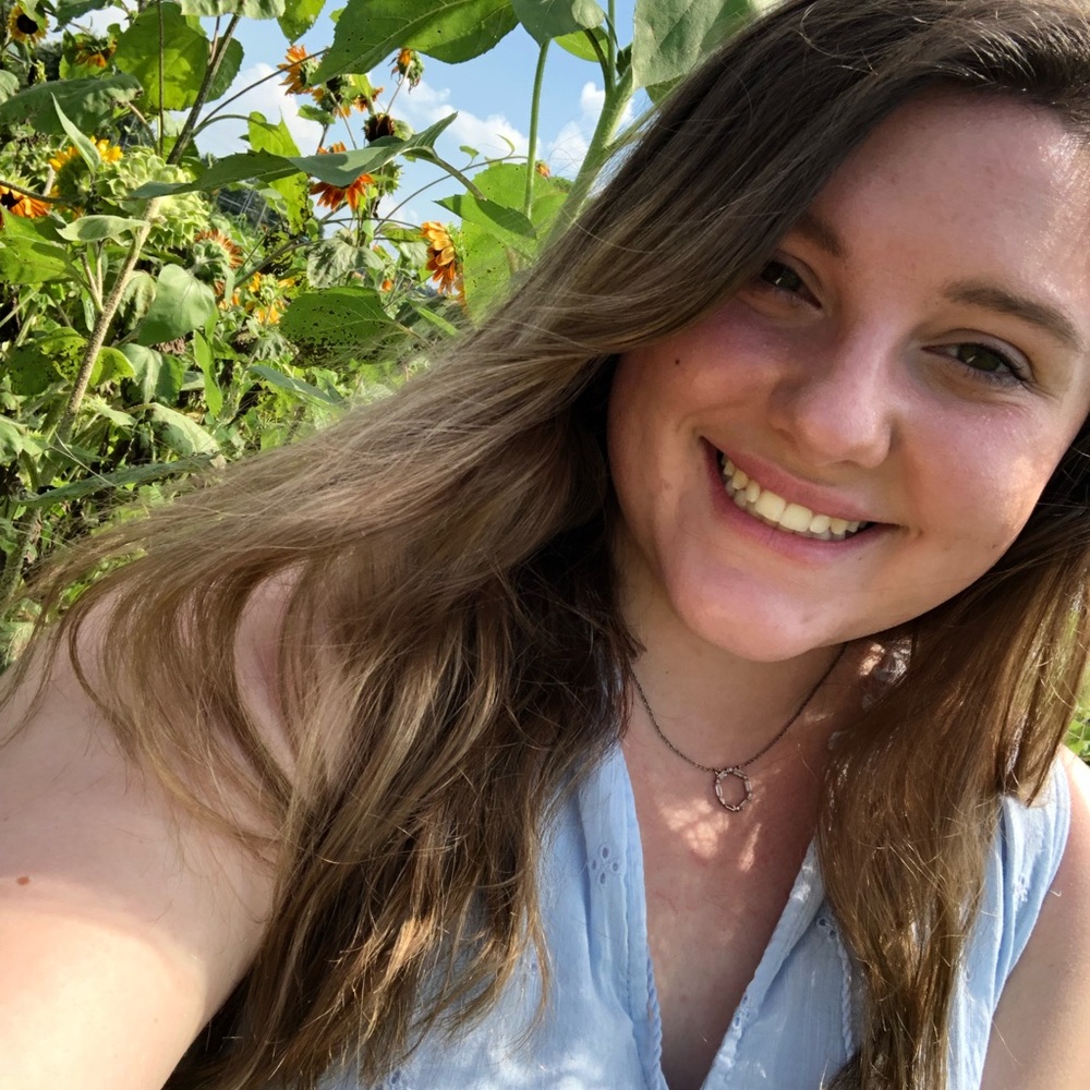 Meet your Posher, Caleigh